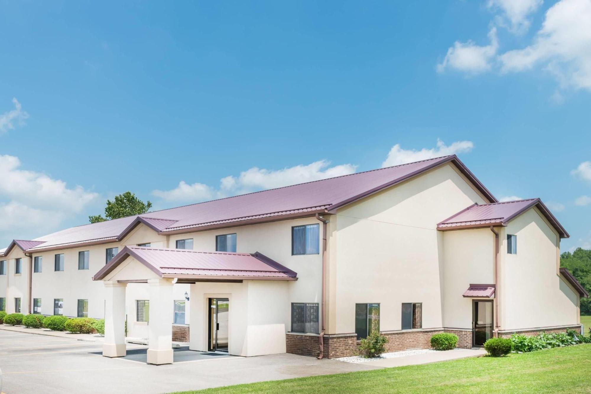 Motel Super 8 By Wyndham Paris Il Exterior foto